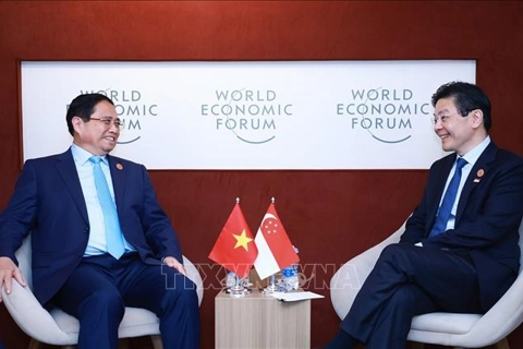 Việt Nam và Singapore thúc đẩy hợp tác công nghệ cao, năng lượng tái tạo