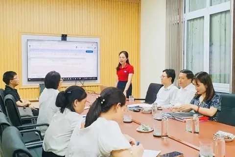 Bước chuyển mình mạnh mẽ trong hành trình chuyển đổi số tại phường Kim Liên