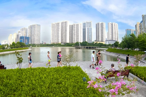 Bài 2: Công cuộc tái thiết đô thị và bản sắc Hà Nội