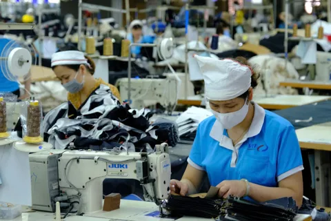 Giảm giờ làm: Để tái tạo sức lao động và tăng thu nhập