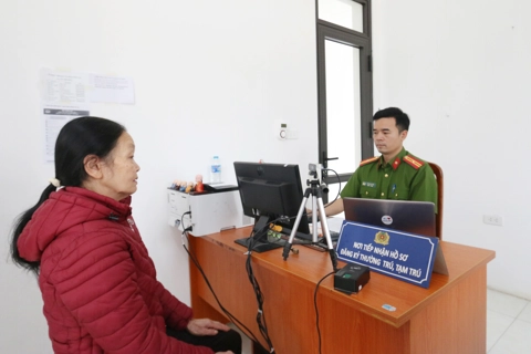 Thực hiện thủ tục hành chính tại công an cấp xã: người dân được hưởng lợi