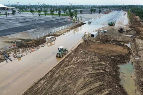Hà Nội quyết tâm đẩy nhanh các dự án hạ tầng trọng điểm
