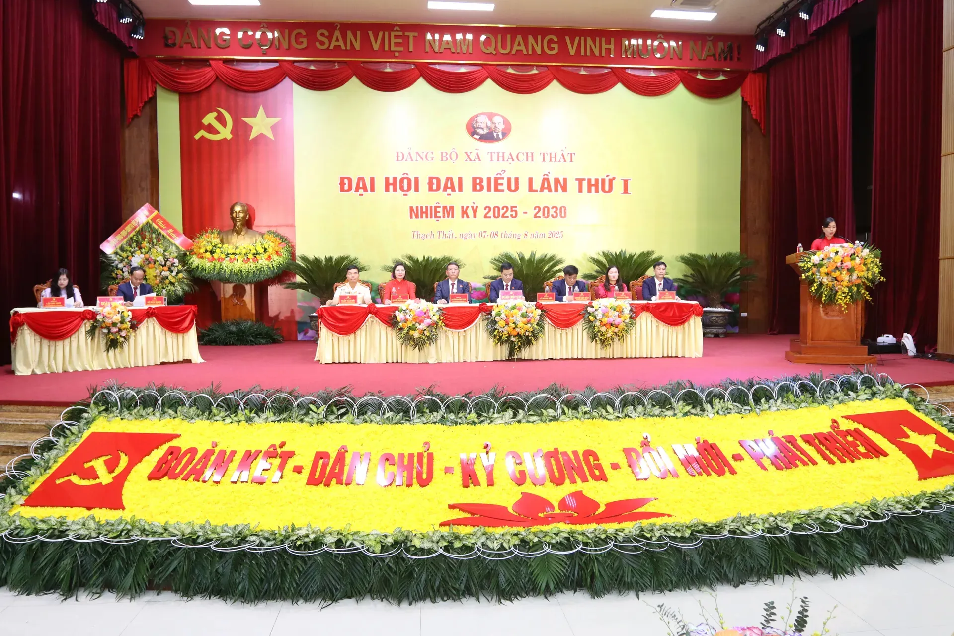 Xây dựng xã Thạch Thất thành trung tâm hành chính mới của khu vực