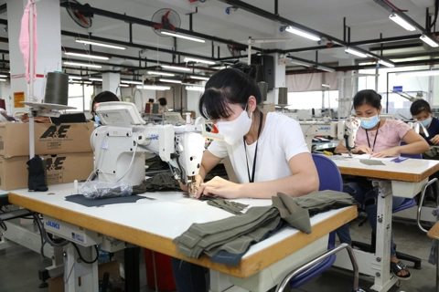 Cần cuộc cách mạng tăng lương tối thiểu vùng

