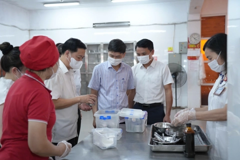 Tăng mức phạt, ngăn vi phạm an toàn thực phẩm