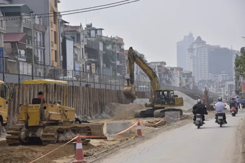 Bụi công trường- ai chịu trách nhiệm giám sát?