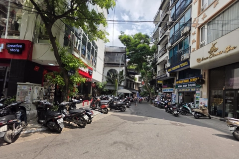 Ngõ trong lòng phố