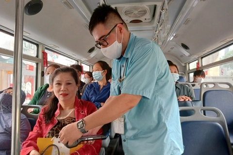 Công cụ chuyển đổi số hữu hiệu trong vận tải hành khách công cộng