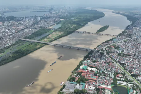 Hà Nội quyết tâm lập “kỳ tích sông Hồng”