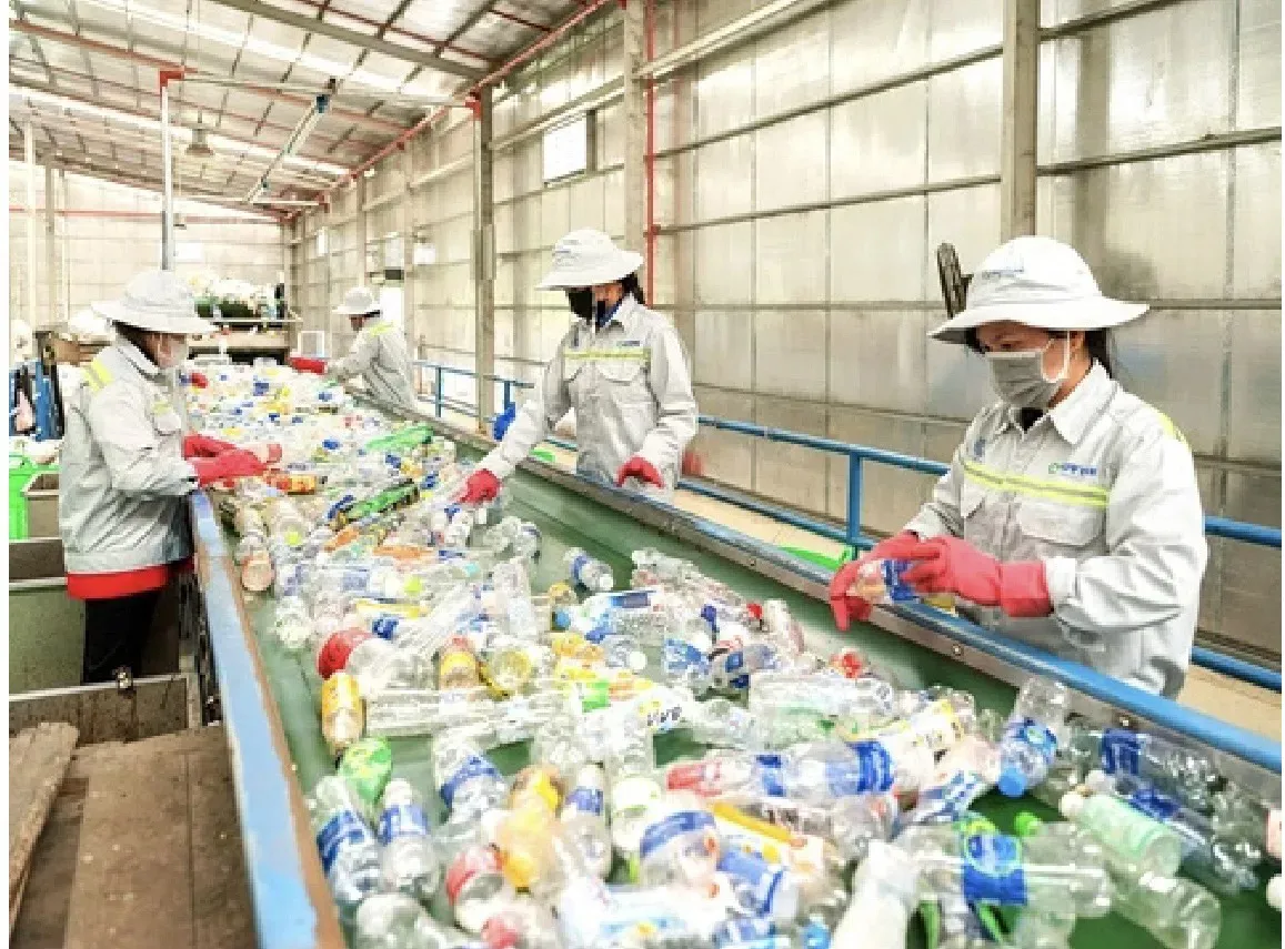 Chống rác thải nhựa cần bắt đầu từ chuỗi cung ứng