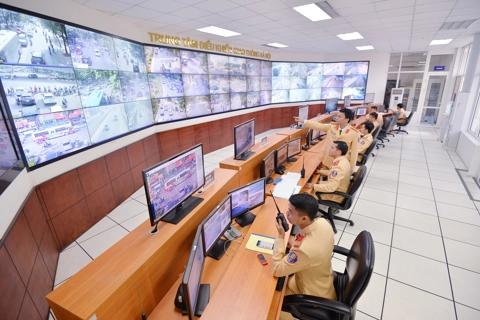 Gấp rút trang bị công nghệ trong quản lý, giám sát giao thông
