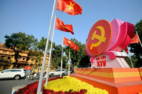 Tự tin khát vọng hùng cường