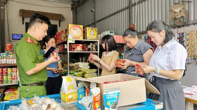 Hà Nội ráo riết, kiểm tra ngăn chặn, xử lý tận gốc bánh Trung thu kém chất lượng