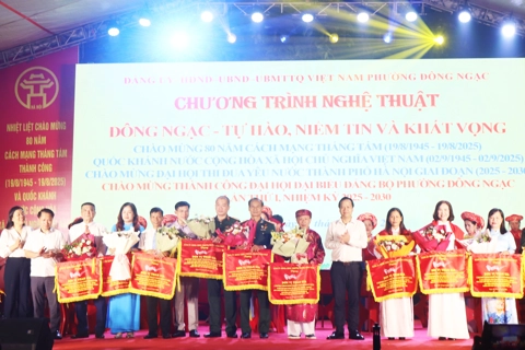 "Đông Ngạc - Tự hào, niềm tin và khát vọng": chương trình nghệ thuật ý nghĩa kỷ niệm 80 năm Quốc khánh