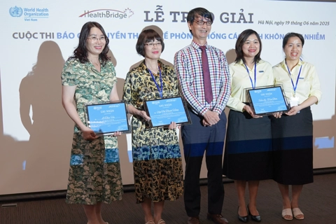 Báo Kinh tế & Đô thị đoạt giải Dấu ấn tích cực cuộc thi báo chí truyền thông về phòng, chống bệnh không lây nhiễm