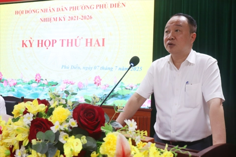 Kỳ họp thứ hai HĐND phường Phú Diễn thông qua nhiều nội dung quan trọng