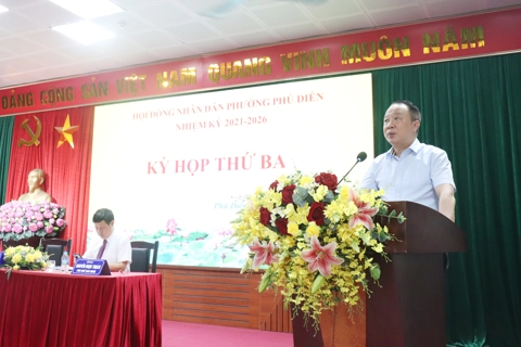 HĐND phường Phú Diễn xem xét, thông qua Nghị quyết phát triển kinh tế, xã hội 2025