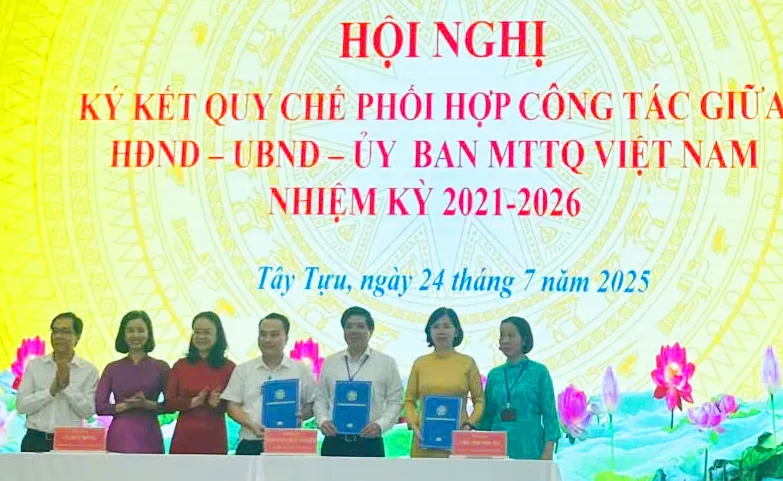 Ủy ban MTTQ phường Tây Tựu: công bố Quyết định, ra mắt các tổ chức chính trị - xã hội