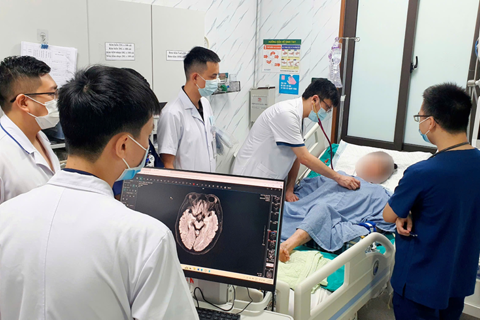 Miễn viện phí: hiện thực hóa chính sách chăm sóc sức khỏe toàn dân