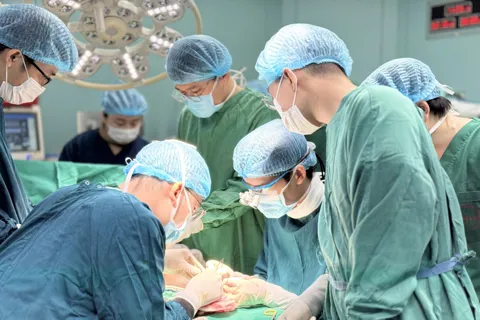 Tăng mức thanh toán BHYT từ 2026, mở đường tiến tới miễn viện phí cơ bản năm 2030