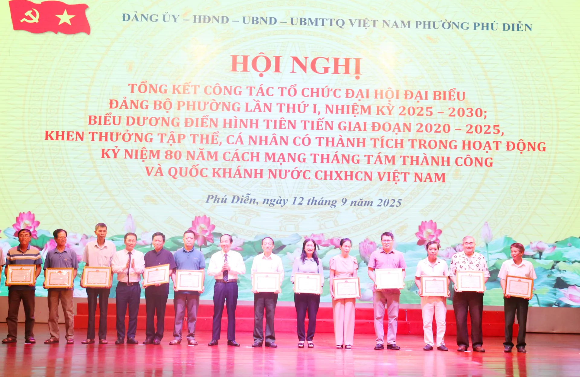 Phú Diễn tổng kết phong trào thi đua, hoạt động kỷ niệm 80 năm Cách mạng Tháng Tám