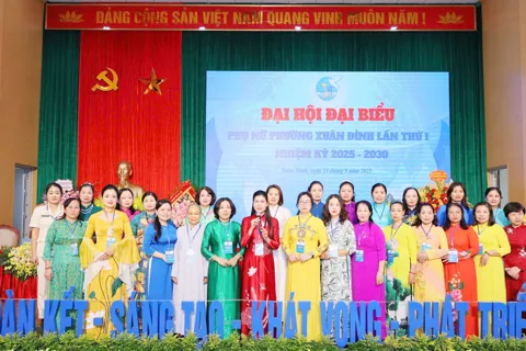 Phụ nữ phường Xuân Đỉnh ứng dụng công nghệ, xây dựng Hội vững mạnh