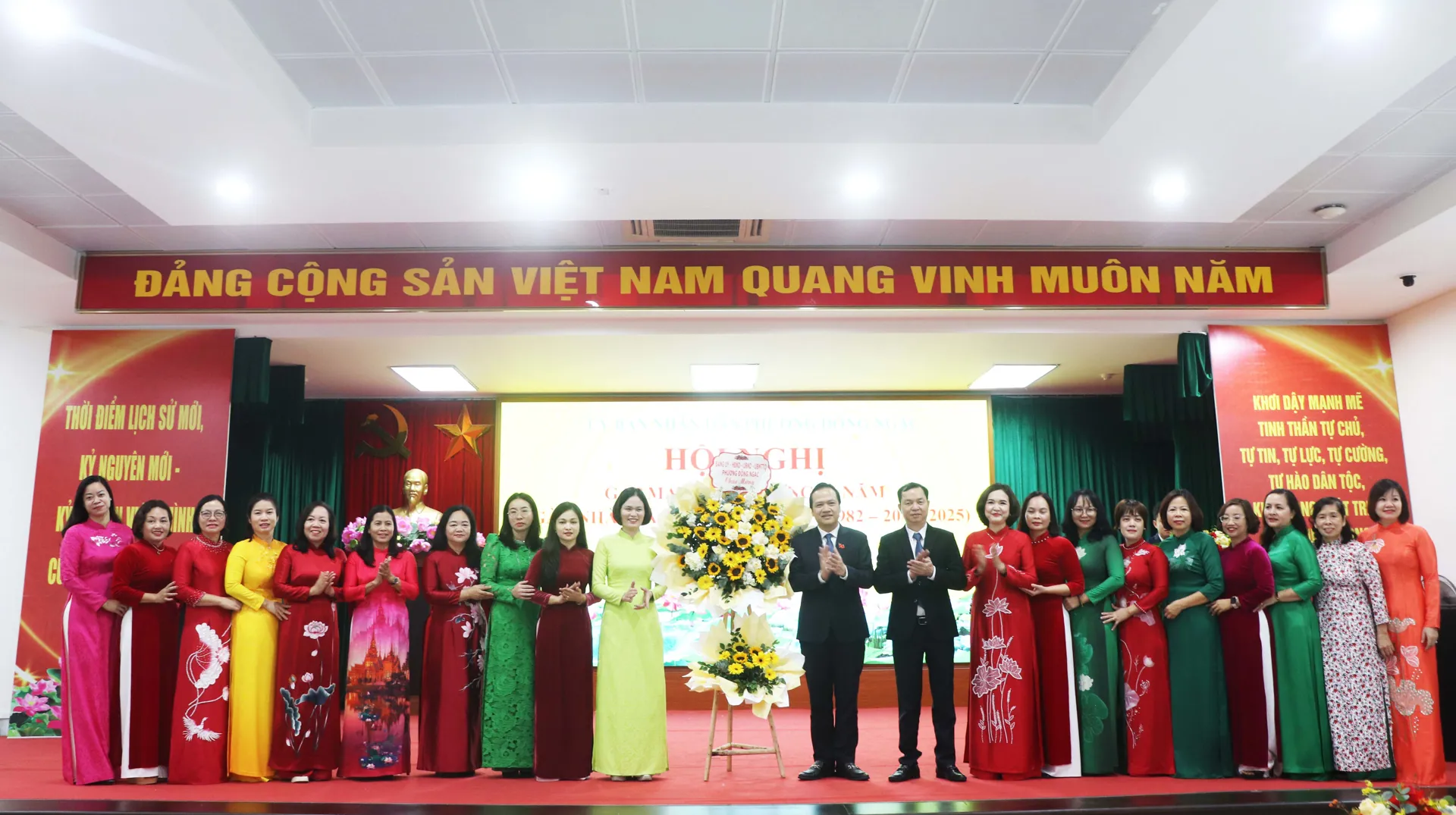 Phường Đông Ngạc đẩy mạnh ứng dụng công nghệ, nâng chất lượng giáo dục