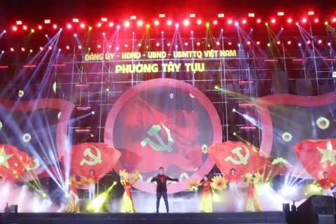 Phường Tây Tựu: đặc sắc chương trình nghệ thuật “Vững bước mùa Xuân mới”