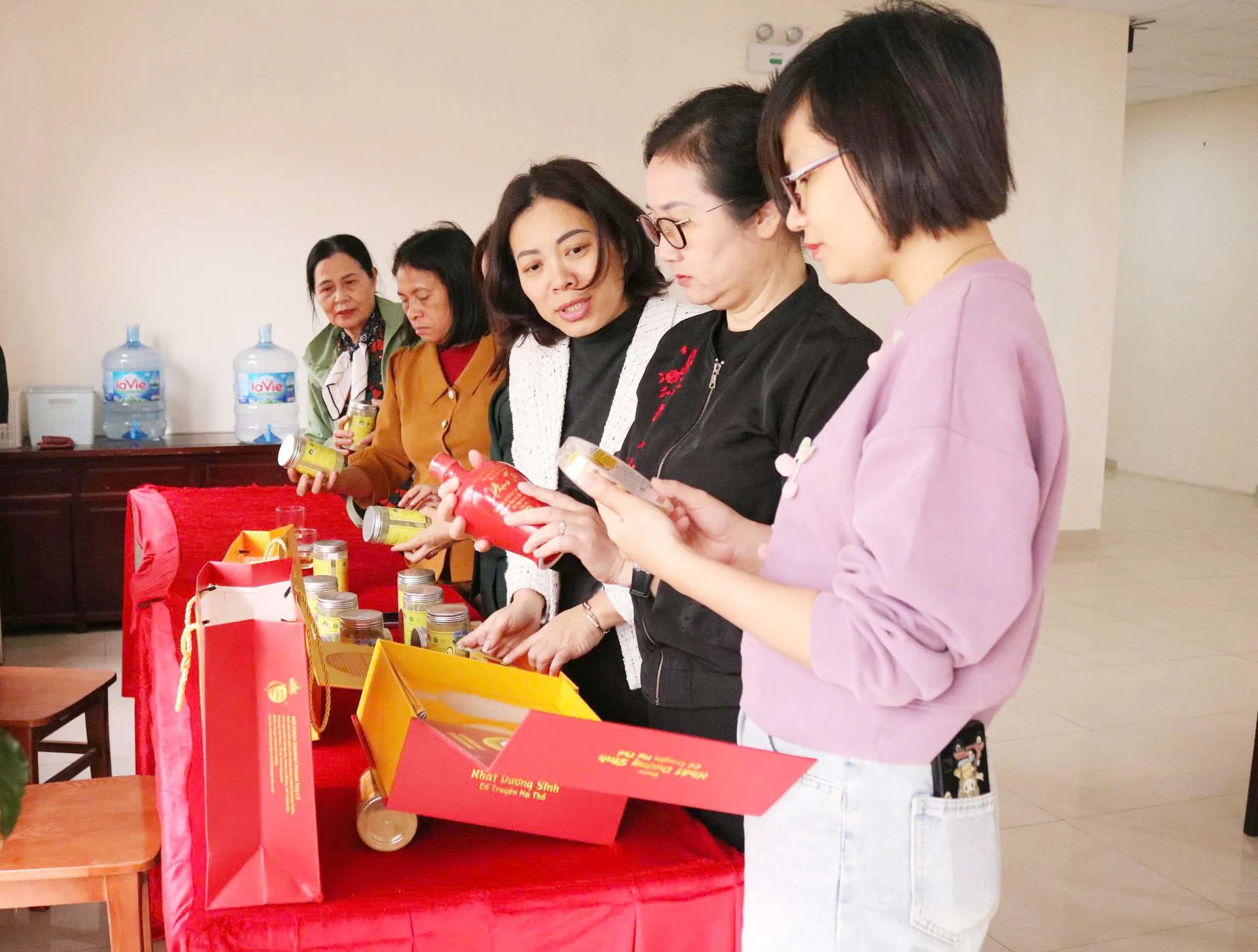 Phường Xuân Đỉnh xây dựng chuỗi giá trị, nhận diện chất lượng nông sản an toàn
