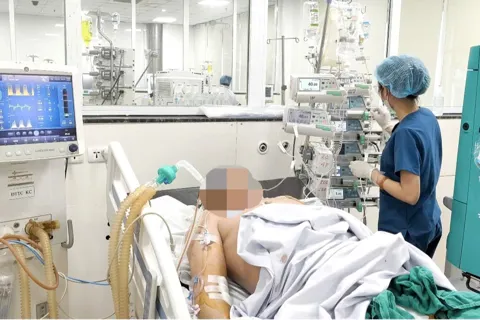 Bệnh nhân 51 tuổi nguy kịch vì sốt xuất huyết: cẩn trọng với thể trạng thừa cân