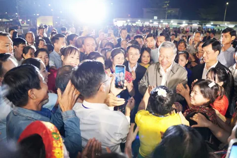 Tổng Bí thư Tô Lâm dự Ngày hội Đại đoàn kết toàn dân tộc tại phường Thượng Cát