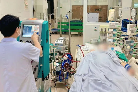 Cải cách thủ tục BHYT và chuyển tuyến, bảo đảm quyền lợi cho người bệnh