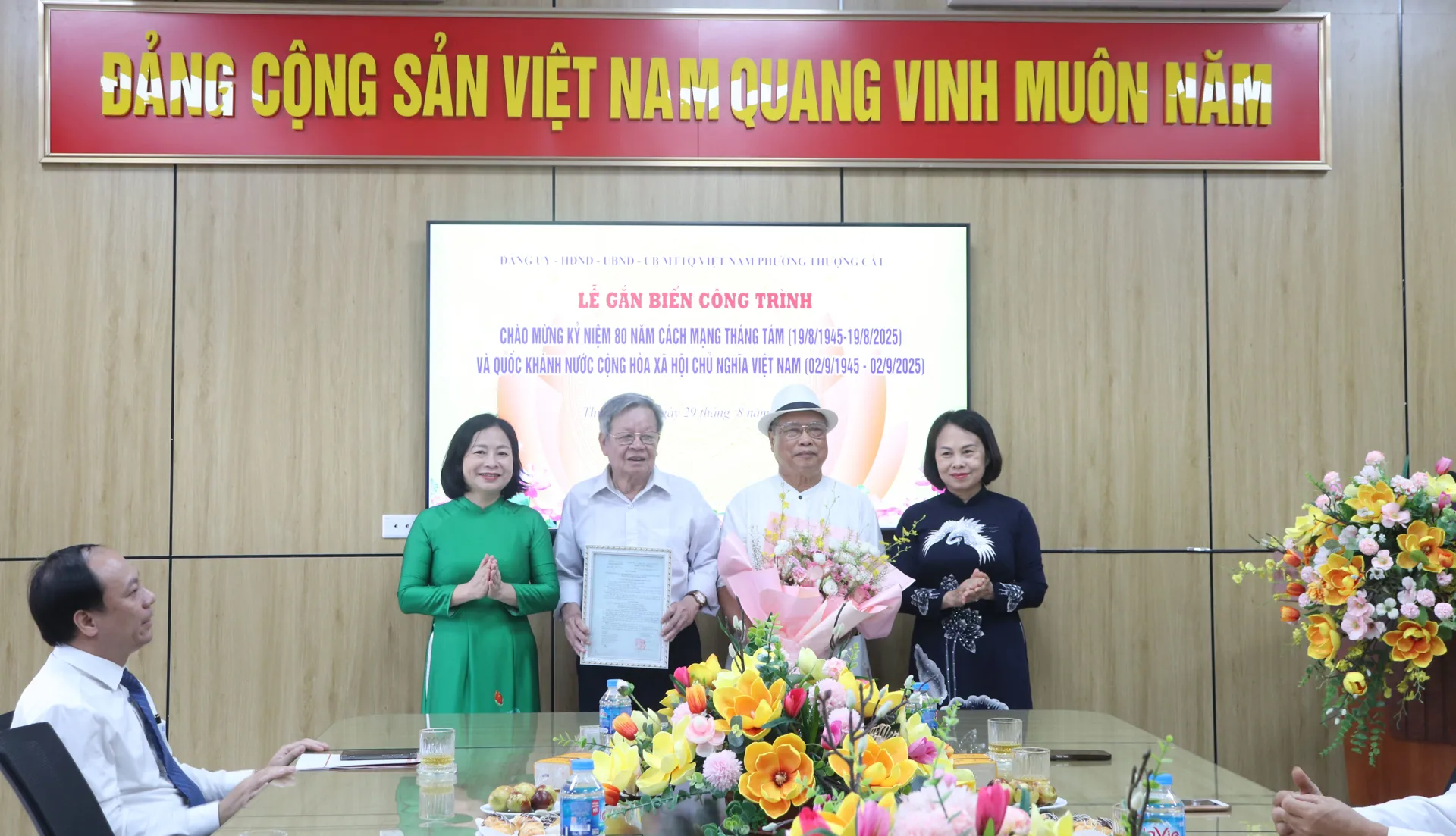 Hình ảnh 1