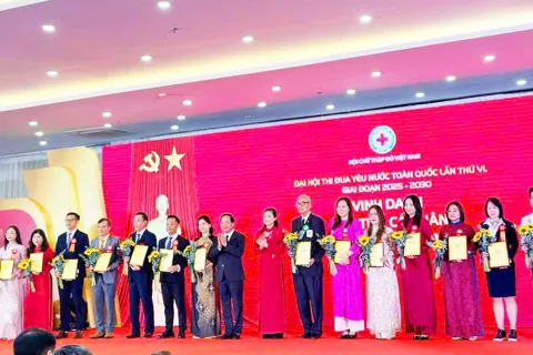 Hội Chữ thập đỏ Việt Nam: tôn vinh sức mạnh nhân đạo