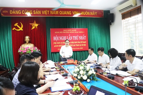 Vận hành thử nghiệm chính quyền mới: chạy đua ngày cuối tuần