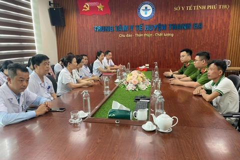 Người đàn ông xâm hại sức khỏe nhân viên y tế tại tỉnh Phú Thọ công khai xin lỗi
