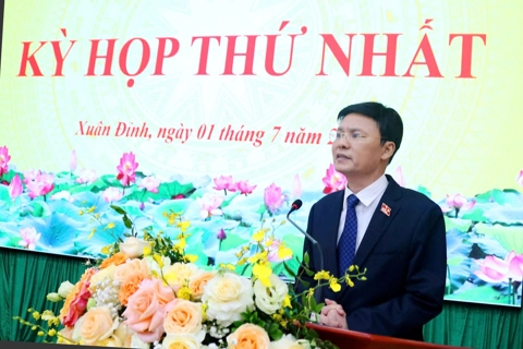 Xuân Đỉnh bắt tay ngay vào việc, đảm bảo vận hành chính quyền mới thông suốt, liên tục