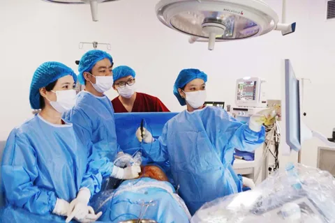 Công nghệ y học sinh sản: Đột phá nâng cao sức khỏe và chất lượng dân số