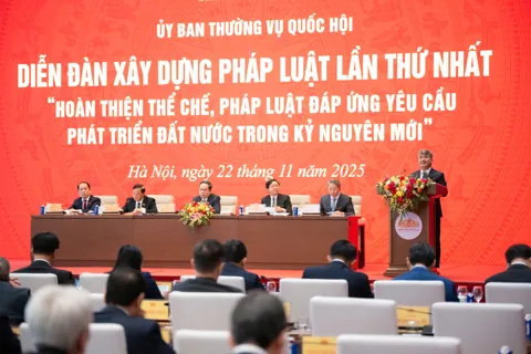 Xây dựng hệ thống pháp luật hiện đại, đồng bộ, đáp ứng yêu cầu mới