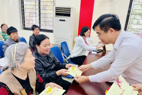 Phường Khương Đình gặp mặt, chia sẻ khó khăn với các hộ giải phóng mặt bằng đường Vành đai 2,5
