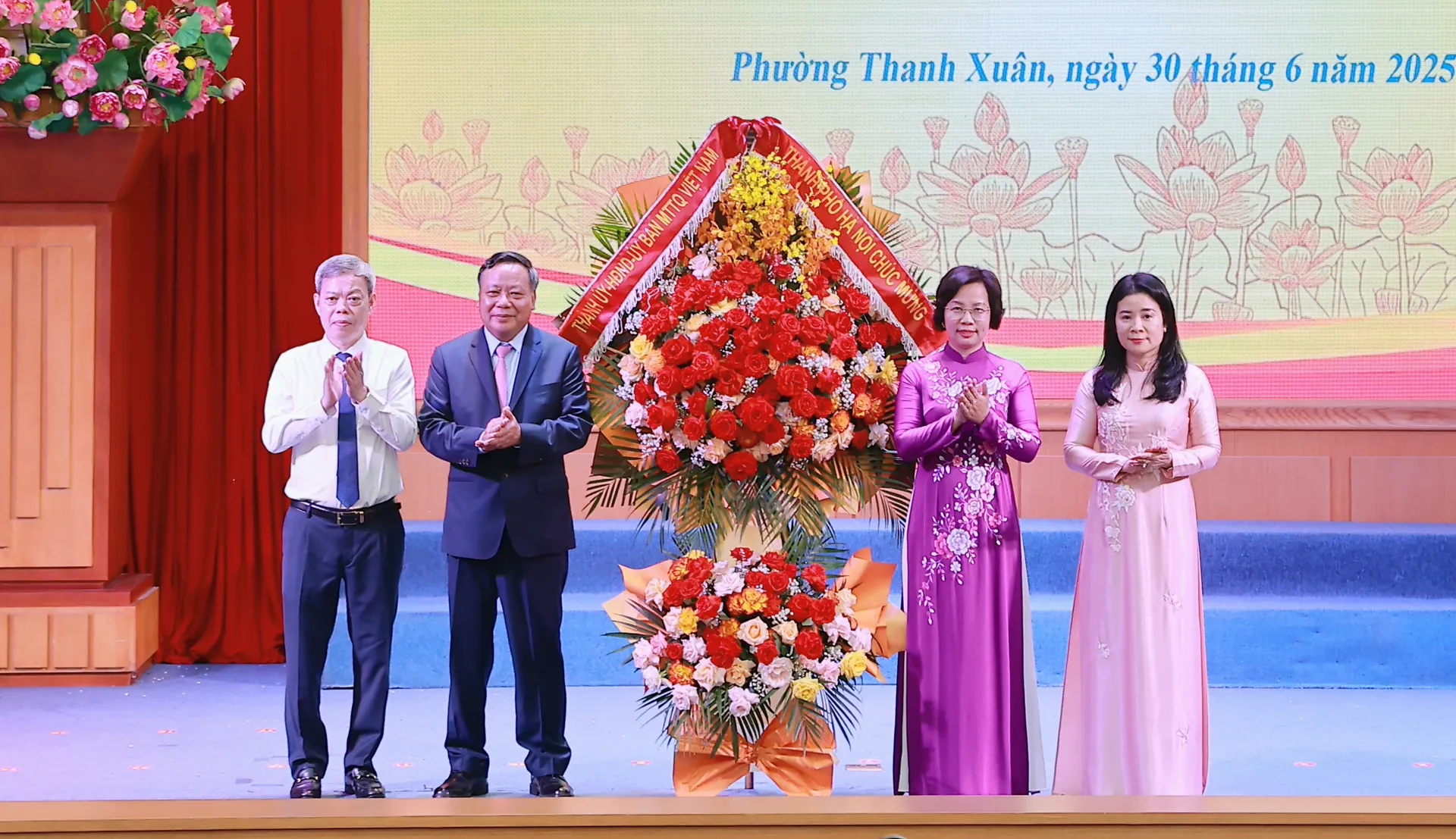 Đồng chí Bùi Huyền Mai giữ chức vụ Bí thư Đảng ủy phường Thanh Xuân