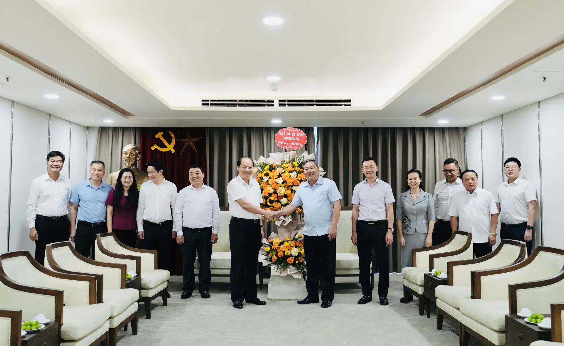 Lãnh đạo TP Hà Nội thăm, chúc mừng các cơ quan, đơn vị báo chí