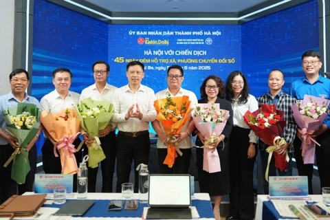 Xây dựng chính quyền địa phương hiện đại, phục vụ Nhân dân ngày càng tốt hơn