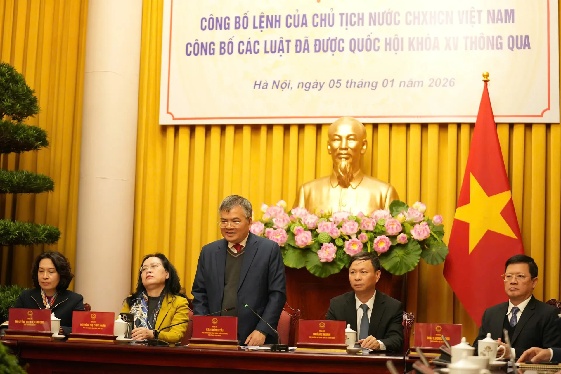 Công bố Lệnh của Chủ tịch nước về 13 luật mới quan trọng vừa được Quốc hội thông qua
