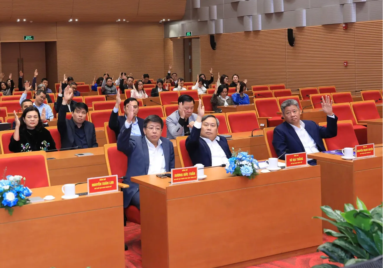 Các đồng chí Vũ Đại Thắng, Dương Đức Tuấn, Nguyễn Mạnh Quyền được giới thiệu ứng cử đại biểu HĐND TP Hà Nội