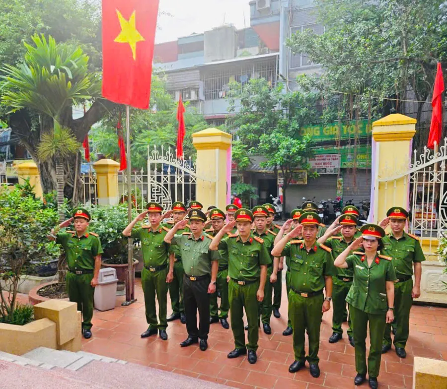 Nhấn vào ảnh để phóng to