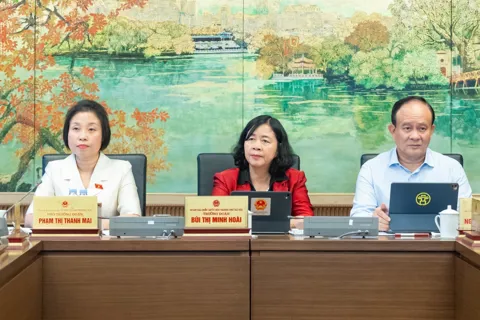 Làm rõ tính khả thi của một bộ sách giáo khoa áp dụng từ năm học 2026-2027
