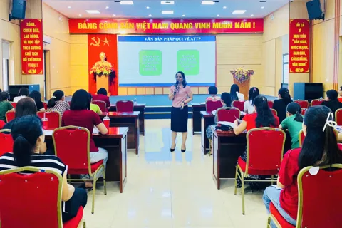 Phường Phương Liệt: phổ biến kiến thức an toàn thực phẩm cho các cơ sở giáo dục