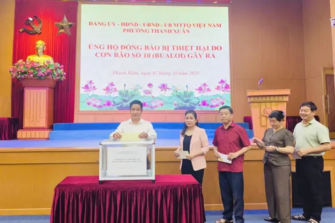 Phường Thanh Xuân phát động ủng hộ đồng bào bị ảnh hưởng bởi bão số 10
