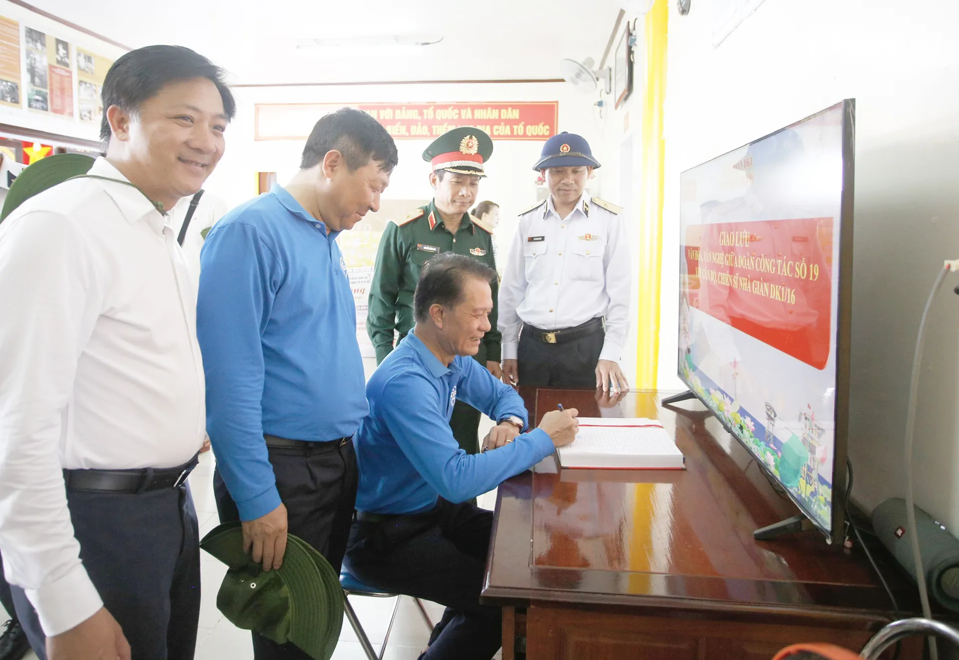 Hình ảnh 16